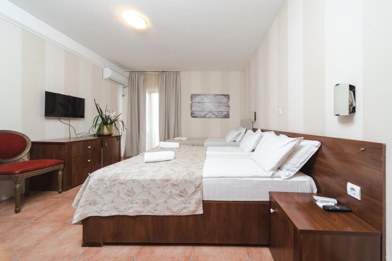 בודווה Mali Hotel Porat חדר תמונה